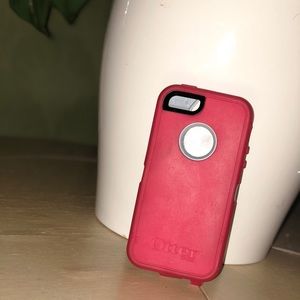 iPhone 5/5s/5se/5c otter Box Phone Case